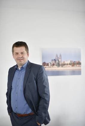 Sachsen Anhalt *** NUR FÜR REDAKTIONELLE ZWECKE *** EDITORIAL USE ONLY ***<p>Sven Schulze (CDU). Er ist Mitglied des Europaparlaments und Landesvorsitzender der CDU Sachsen-Anhalt, am 27. April 2021 in der Magdeburger Altstadt. Deutschland Berlin Copyright: RetoxKlar *** Saxony Anhalt *** ONLY FOR EDITORIAL PURPOSE *** EDITORIAL USE ONLY *** P Sven Schulze CDU he is Member of European Parliament and State Chairman the CDU Saxony stop, on 27 April 2021 in the Magdeburg Old Town Germany Berlin Copyright RetoxClear Copyright: RetoxKlar doc7fyvlemn2gjrtg2x3e6 EDITORIAL USE ONLY