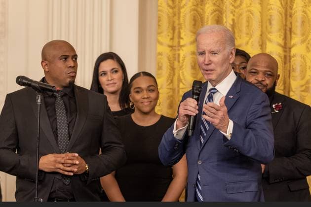President Joe Biden thanks the singers and guests after he delivered remarks at reception celebrating Black History month in the East Room of the White House in Washington, D.C. on Monday, February 27, 2023.  WAP2023027014 TASOSxKATOPODIS