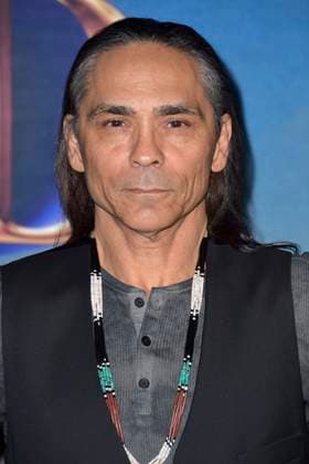 Zahn McClarnon at the premiere of the Hulu streaming series History of the World, Part II at the Hollywood Legion Theater Los Angeles, 27 02 2023. Foto:xD.xStarbuckx xFuturexImage