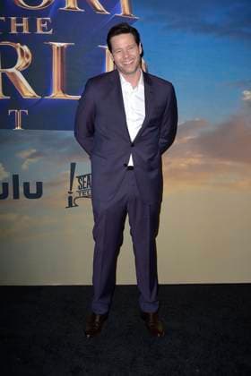 Ike Barinholtz at the premiere of the Hulu streaming series History of the World, Part II at the Hollywood Legion Theater Los Angeles, 27 02 2023. Foto:xD.xStarbuckx xFuturexImage
