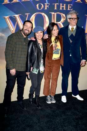 Chris Pontius, Mae Quijada, Emily Ting and Johnny Knoxville at the premiere of the Hulu streaming series History of the World, Part II at the Hollywood Legion Theater Los Angeles, 27 02 2023. Foto:xD.xStarbuckx xFuturexImage
