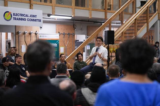 March 1, 2023, PORT COQUITLAM, BC, CANADA: Prime Minister Justin Trudeau responds to a question during a town hall with electrician apprentices at the Electrical Joint Training Committee facility in Port Coquitlam, B.C., on Wednesday, March 1, 2023. PORT COQUITLAM CANADA  - ZUMAc35_ 20230301_zaf_c35_058 Copyright: xDarrylxDyckx
