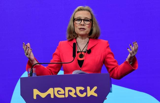 News Themen der Woche KW09 News Bilder des Tages Deutschland, Darmstadt, 02.03.2023 Bilanz-Pressekonferenz der der Merck KGaA Foto: Belen Garijo, Vorstandsvorsitzende der Merck KGaA Bilanz-Pressekonferenz der der Merck KGaA *** Germany, Darmstadt, 02 03 2023 Balance Sheet Press Conference of the of Merck KGaA Photo Belen Garijo, Chairman of the Executive Board of Merck KGaA Balance Sheet Press Conference of the of Merck KGaA