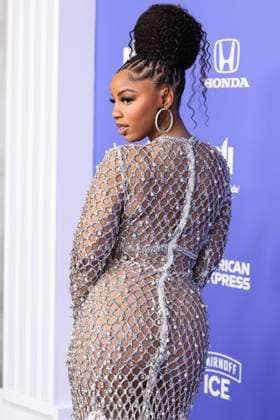 2023 Billboard Women In Music Chloe Bailey wearing a Giambattista Valli dress and Jacob and Co. jewelry arrives at the 2023 Billboard Women In Music held at the YouTube Theater on March 1, 2023 in Inglewood, Los Angeles, California, United States. YouTube Theater, Inglewood, Los Angeles, California California United States  Copyright: xImagexPressxAgencyx originalFilename: collin-2023bill230302_npSAl.jpg