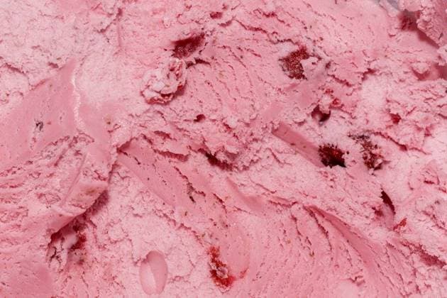 RECORD DATE NOT STATED extreme close up strawberry ice cream with copy space. Beautiful photo. extreme close up strawberry ice cream with copy space; extremer schließen Aufwärts Erdbeere Eis Creme mit Kopie Weltraum Schönes Foto extremer schließen Aufwärts Erdbeere Eis Creme mit Kopie Weltraum IST_35069_07365