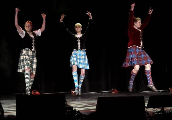 <p>Die MC Arthur Dancers aus Münster. Irish Folk &amp; Celtic Music Night am Freitag, den 03. März 2023 in Gladbeck in der Mathias Jakobs Statdhalle. Deutschland NRW Gladbeck Copyright: HeinrichxJung