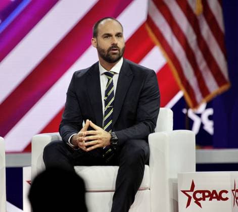 Eduardo Bolsonaro at CPAC Covention Protecting America Now? in Maryland. (INT) Eduardo Bolsonaro at CPAC Covention Protecting America Now? in Maryland. March 04, 2023, Maryland, USA: Eduardo Bolsonaro at the CPAC convention Protecting America Now? which is taking place at Gaylord National Resort & Convention Center 201 Waterfront St, National Harbor, Maryland with politic figures like US President Donald J Trump and Former Brazilian 38th President Jair Bolsonaro who are speaking in the last day (04) of CPAC among other political figures like Eduardo Bolsonaro, Brazilian Member of the Chamber of Duties, Lee Zeldin, Fmr. Congressman (NY-1), K.T. McFarland, Fmr. Deputy National Security Advisor of the United States and CPAC Boa  Copyright: xNiyixFotex