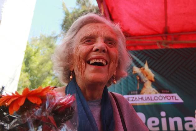 Mexiko, Schriftstellerin Elena Poniatowska während Wiedereröffnung ihres Buchladens March 4, 2023, State of Mexico, Mexico: Writer Elena Poniatowska, during the reopening of the Elena Poniatowska bookstore of the Fondo de Cultura EconoÂ³mica, in NezahualcoÂ³yotl, State of Mexico, Mexico. Mexico City Mexico - ZUMAe321 20230304_zia_e321_028 Copyright: xCarlosxSantiagox