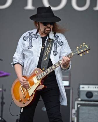 FORT LAUDERDALE, FL - APRIL 16: Gary Rossington of Lynyrd Skynyrd performs during Tortuga Fest at Fort Lauderdale Beach on April 16, 2016 in Fort Lauderdale, Florida. Copyright: xmpi04 MediaPunchx