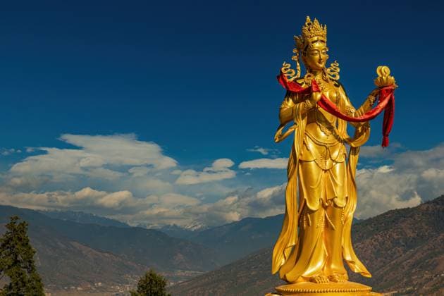 The Buddha Dordenma, Thimphu, Bhutan Golden Buddha Dordenma statue at teh Giant Buddha in Thimphu *** Der Buddha Dordenma, Thimphu, Bhutan Goldene Buddha-Dordenma-Statue am Riesenbuddha in Thimphu Copyright: xoffenberg@gmx.dex