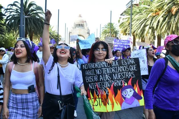 International Women s Day Demonstration March 8, 2023, Mexico City, Mexico: Hundreds of women take part during a demonstration to demand stop violence against women on the occasion of the commemoration of International Women s Day. on March 8, 2023 in Mexico City, Mexico. (Photo by Carlos Tischler Eyepix Group) Copyright: xCarlosxTischler xEyepixxGroupx CT_08032023_89147
