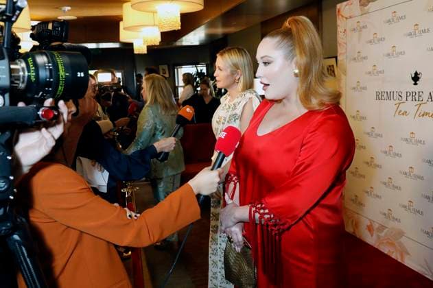 Morgan Fairchild, Kelly Rutherford and Hayley Hasselhoff at the Remus Pre Award Tea Time benefiting DKMS at the Beverly Hills Hotel Beverly Hills, 08 03 2023. Foto:xD.xBedrosianx xFuturexImage