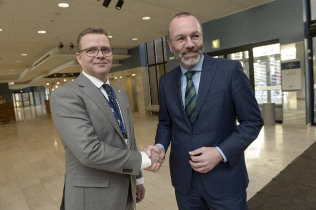 News Themen der Woche KW10 Leader of the National Coalition Party of Finland Petteri Orpo (L) welcomes EPP president Manfred Weber at the meeting of the Political Assembly of the Group of the European People s Party (EPP Group) in Helsinki, Finland, on March 9, 2023. The EPP Political Assembly gathers in Helsinki on 09-10 March. Helsinki Finland  Copyright: xMikkoxStigx LKFTVX20230309155940FDZJ