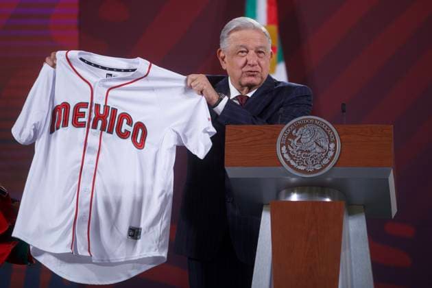 Mexican President, Lopez Obrador News Conference March 10, 2023, Mexico City, Mexico: Mexico™s President, Andres Manuel Lopez Obrador, shows new jersey of Mexican baseball team during the briefing conference at National Palace. on March 10, 2023 in Mexico City, Mexico. (Photo by Julian Lopez Eyepix Group) Copyright: xJulianxLopez xEyepixxGroupx JL_10032023_89425