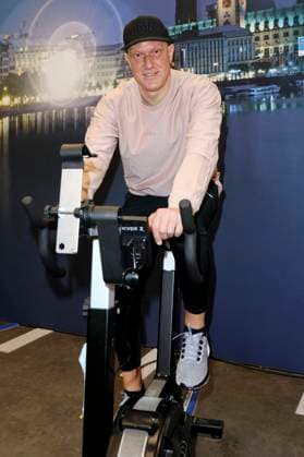 Ivan Klasnic at the charity cycling in favor of Ukrainian aid projects in cooperation with the organization WeAreAllUkrainians in the Europa Passage Hamburg, 09 03 2023 Foto:xgbrcix xFuturexImage