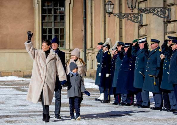 Bilder des Jahres 2023, Entertainment 03 März Entertainment Themen der Woche KW10 Entertainment Bilder des Tages 12-03-2023 Sweden Princess Victoria and Prince Daniel and Princess Estelle and Prince Oscar during the celebrations for the crownprincess her nameday at the innercourt of the Royal Palace in Stockholm. Â  Copyright: xPPEx