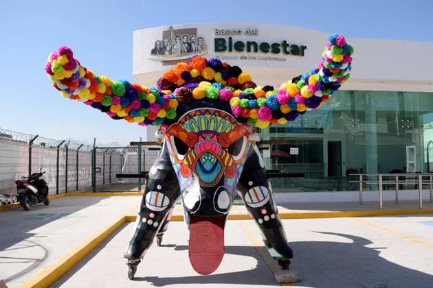 News Bilder des Tages Monumental Cardboard Exhibition During International Fireworks Fair 08 March 2023, Tultepec, Mexico: General view of monumental cardboard figures as part of the International Fireworks Fair 2023 (IFF), festival in honor of Saint John of God, saint of fireworks. The bulls are paper mache and cardboard. Since morning they parade through the streets and compete for the bull with the best design. on March 12, 2023 in Tultepec, Mexico. (Photo: Francisco Morales Eyepix Group) Copyright: xFranciscoxMorales xEyepixxGroupx DM_9002_FM_6422