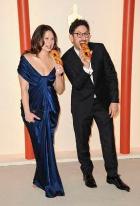 Katie Lowes, Adam Shapiro at arrivals for 95th Academy Awards - Arrivals 1, Dolby Theatre, Los Angeles, CA March 12, 2023. Photo By: Elizabeth Goodenough Everett Collection at arrivals for 95th Academy Awards - Arrivals 1, Dolby Theatre, Los Angeles, CA March 12, 2023. Photo By: Elizabeth Goodenough Everett Collection PUBLICATIONXNOTxINxCANxCHNxFRAxITAxJPNxNORxPOLxRUSxESPxUKxUSA