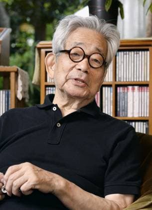 Nobel-winning author, peace activist Kenzaburo Oe dies at 88 Japanese novelist Kenzaburo Oe speaks during an interview at his home in Tokyo in July 2015. The winner of the 1994 Nobel Prize in Literature, who was also known as a proponent of Japan s pacifist Constitution and against nuclear power, Oe died of old age on March 3, 2023.  A14AA0001405730P