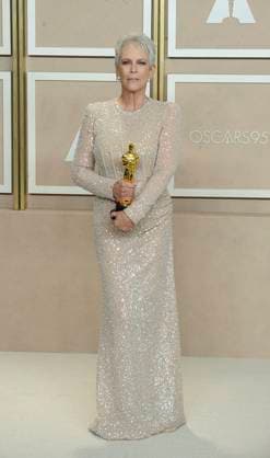 Jamie Lee Curtis in the press room for 95th Academy Awards - Photo Room, Dolby Theatre, Los Angeles, CA March 12, 2023. Photo By: Elizabeth Goodenough Everett Collection in the press room for 95th Academy Awards - Photo Room, Dolby Theatre, Los Angeles, CA March 12, 2023. Photo By: Elizabeth Goodenough Everett Collection PUBLICATIONXNOTxINxCANxCHNxFRAxITAxJPNxNORxPOLxRUSxESPxUKxUSA