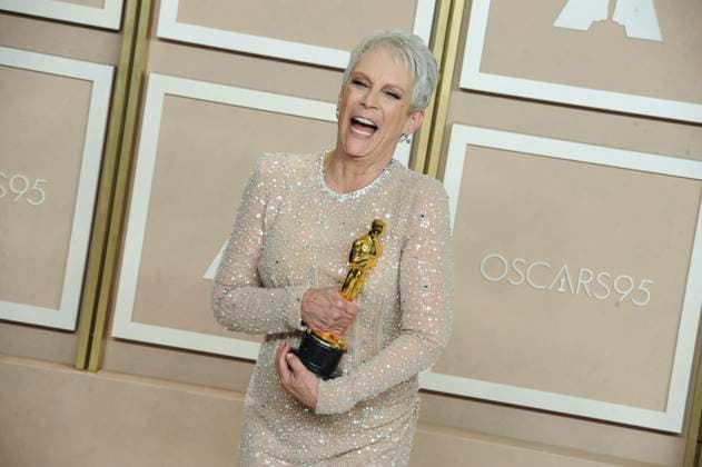 Jamie Lee Curtis in the press room for 95th Academy Awards - Photo Room, Dolby Theatre, Los Angeles, CA March 12, 2023. Photo By: Elizabeth Goodenough Everett Collection in the press room for 95th Academy Awards - Photo Room, Dolby Theatre, Los Angeles, CA March 12, 2023. Photo By: Elizabeth Goodenough Everett Collection PUBLICATIONXNOTxINxCANxCHNxFRAxITAxJPNxNORxPOLxRUSxESPxUKxUSA