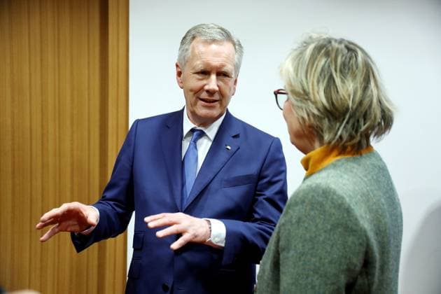 Federal President a D Christian Wulff, Germany, Berlin, Federal Press Conference, Topic Press Conference Here it sounds good to me the nationwide project for more participation in music Federal President a D Christian Wulff and Caritas President Eva Maria Welskop Deffa present for the first time the predicate