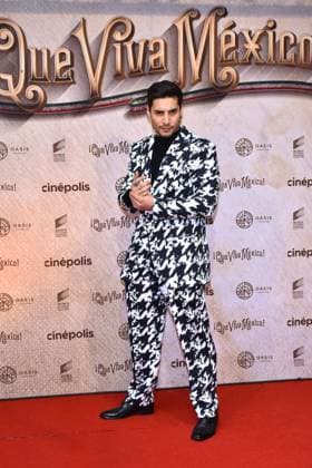 Que Viva Mexico Premiere in Mexiko-Stadt Que Viva Mexico Film Premiere March 14, 2023, Mexico City, Mexico: Actor Alex Perea attends the red carpet of ˜Que Viva Mexico™ film Premiere at Cinepolis Oasis Coyoacan. on March 14, 2023 in Mexico City, Mexico. (Photo by Carlos Tischler Eyepix Group) Copyright: xCarlosxTischler xEyepixxGroupx CT_14032023_89833