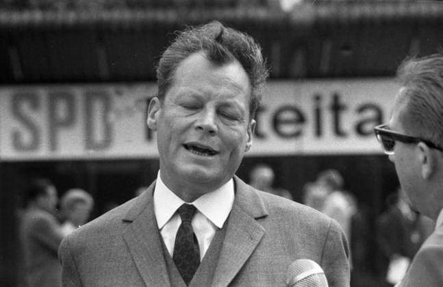 Persönlichkeiten aus 1965-71 DEU, Deutschland, Dortmund: Persönlichkeiten aus der Politik, Wirtschaft und Kultur aus den Jahren 1965-71. Willy Brandt. DEU, Germany, Dortmund: Personalities from politics, business and culture from the years 1965-71. NRW *** Personalities from 1965 71 DEU, Germany, Dortmund Personalities from politics, business and culture from the years 1965 71 Willy Brandt DEU, Germany, Dortmund Personalities from politics, business and culture from the years 1965 71 NRW