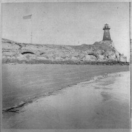 RECORD DATE NOT STATED Fort Sumter, south side, Morris Island. Civil War Photograph Collection . Lighthouses, South Carolina, Charleston, 1860-1870, Flags, American, 1860-1870, Forts & fortifications, South Carolina, Charleston, 1860-1870, United States, History, Civil War, 1861-1865, Military facilities, South Carolina, Charleston. Copyright: xpiemagsx civwarpietiff12032023-1350 !ACHTUNG AUFNAHMEDATUM GESCHÄTZT!