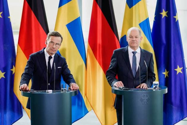 News Themen der Woche KW11 News Bilder des Tages Pressekonferenz des Ministerpraesidenten des Koenigreichs Schweden und dem Bundeskanzler nach seinem Besuch in Berlin Aktuell, 15.03.2023, Berlin, Ministerpraesidenten des Koenigreichs Schweden, Ulf Kristersson, und Bundeskanzler der Bundesrepubilk Deutschland Olaf Scholz bei der Pressekonferenz nach seinem Besuch und Berlin im Bundeskanzleramt Berlin Berlin *** Press conference of the Prime Minister of the Kingdom of Sweden and the Chancellor after his visit to Berlin Current, 15 03 2023, Berlin, Prime Minister of the Kingdom of Sweden, Ulf Kristersson, and Chancellor of the Federal Republic of Germany Olaf Scholz at the press conference after his visit and Berlin in the Federal Chancellery Berlin Berlin