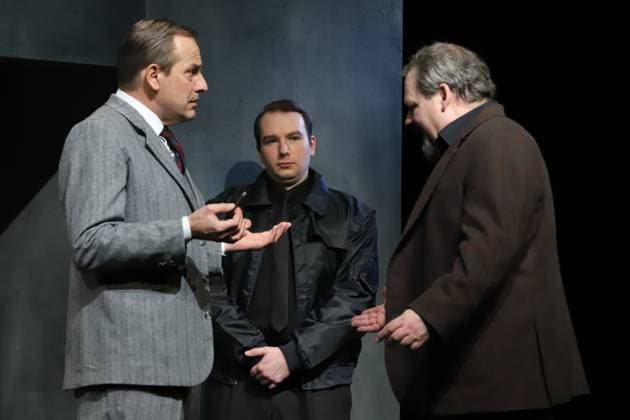 Entertainment Themen der Woche KW11 Entertainment Bilder des Tages Diese Geschichte von Ihnen Fotoprobe im Ernst Deutsch Theater Ulrich Bähnk, Jan-Hendrik Wagner, und Stephan Schad Diese Geschichte von Ihnen , Fotoprobe Ernst Deutsch Theater, Friedrich-Schütter-Platz 1, Hamburg, 15.03.2023 *** This story of yours Photo rehearsal at Ernst Deutsch Theater Ulrich Bähnk, Jan Hendrik Wagner, and Stephan Schad This story of yours , Photo rehearsal Ernst Deutsch Theater, Friedrich Schütter Platz 1, Hamburg, 15 03 2023 Copyright: xEventpressxBecherx