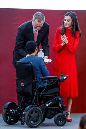 15-03-2023 Madrid Queen Letizia and King Felipe with Teresa Perales during the ceremony of the 10th edition of honorary ambassadors of the Spain brand, an initiative of the leading brands of Spain forum (FMRE), at the El Pardo palace in Madrid. No Spain Â  Copyright: xPPEx