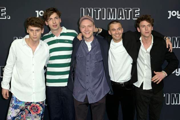 Entertainment Themen der Woche KW11 Entertainment Bilder des Tages Emil Belton, Max Mattis, Bruno Alexander, Leonard Fuchs und Oskar Belton bei der Premiere der Webserie Intimate. im Zoo Palast. Berlin, 17.03.2023 *** Emil Belton, Max Mattis, Bruno Alexander, Leonard Fuchs and Oskar Belton at the premiere of the web series Intimate at Zoo Palast Berlin, 17 03 2023 Foto:xF.xKernx xFuturexImage