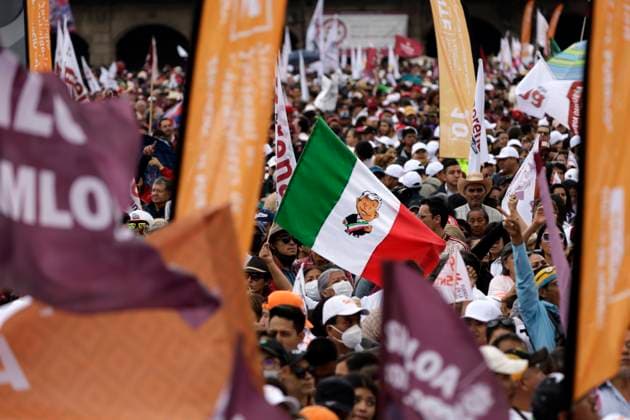 March 18, 2023, Mexico City, Mexico: Thousands of people attend the ceremony of the 85 years of the Oil Expropriation in the Zocalo in Mexico City. on March 18, 2023 in Mexico City, Mexico Mexico City Mexico - ZUMAe321 20230319_zia_e321_015 Copyright: xLuisxBarronx