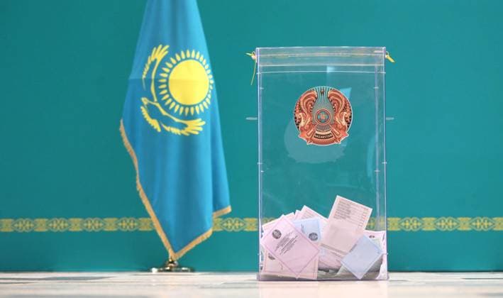 Bilder des Jahres 2023, News 03 M?rz News Themen der Woche KW11 News Bilder des Tages Kazakhstan Snap Legislative Elections 8393708 19.03.2023 The view shows a ballot box at a polling station during parliamentary election, in Astana, Kazakhstan. Abzal Kaliyev Sputnik Astana Kazakhstan  Copyright: xAbzalxKaliyevx