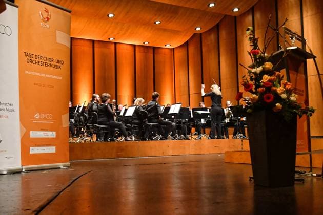 Choir Orchsester 19 03 2023 Ceremony for the award of the Zelter and PRO MUSICA plaques with the Minister of Culture Claudia Roth in the context of the Days of Choir and Orchestra Music TCOM in Dessau Roßlau in the Dessau Theater AWARD OF THE ZELTER PLAKETTE to the Berlin Mozart Choir and AWARD OF THE PRO MUSICA PLAKETTE to the Trombone Choir Döbeln Dessau Ros