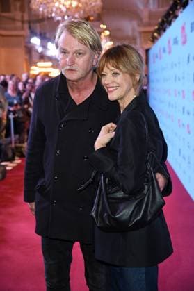 Detlev Buck, Heike Makatsch bei der Premiere von ROMEO & JULIA LIEBE IST ALLES Das Musical im Stage Theater des Westens in Berlin am 19.03.2023 *** Detlev Buck, Heike Makatsch at the premiere of ROMEO JULIA LOVE IS EVERYTHING The Musical at the Stage Theater des Westens in Berlin on 19 03 2023