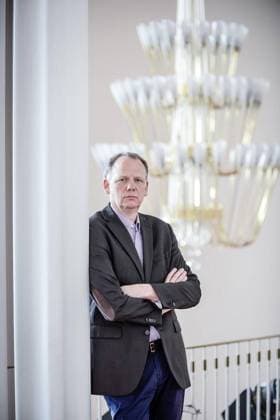 Anselm Weber in Bochum *** NUR FÜR REDAKTIONELLE ZWECKE *** EDITORIAL USE ONLY ***<p>Intendant Anselm Weber steht am Mittwoch, 24.05.2017 in Bochum im Schauspielhaus. Deutschland NRW Bochum Copyright: IngoxOtto *** Anselm Weber in Bochum *** ONLY FOR EDITORIAL PURPOSE *** EDITORIAL USE ONLY *** P Director-General Anselm Weber is on Wednesday, 24 05 2017 in Bochum at Schauspielhaus Germany NRW Bochum Copyright IngoxOtto Copyright: IngoxOtto docnrwhugopicture139714729 EDITORIAL USE ONLY