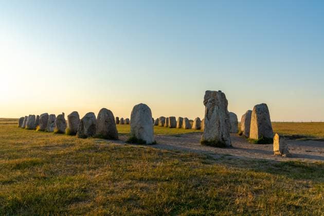 Landscape view of the prehistoric Ales Stenar ship setting on the southern coast of Sweden at sunset Landscape view of the prehistoric Ales Stenar ship setting on the southern coast of Sweden at sunset Copyright: xZoonar.com NandoxLardix 17349394