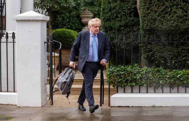 News Themen der Woche KW12 March 22, 2023, London, England, United Kingdom: Former UK Prime Minister BORIS JOHNSON is seen leaving his central London house as he gets ready to appear before House of Commons Privileges Committee on Wednesday over lockdown breaching parties in Downing Street. London United Kingdom - ZUMAs262 20230322_zip_s262_030 Copyright: xTayfunxSalcix