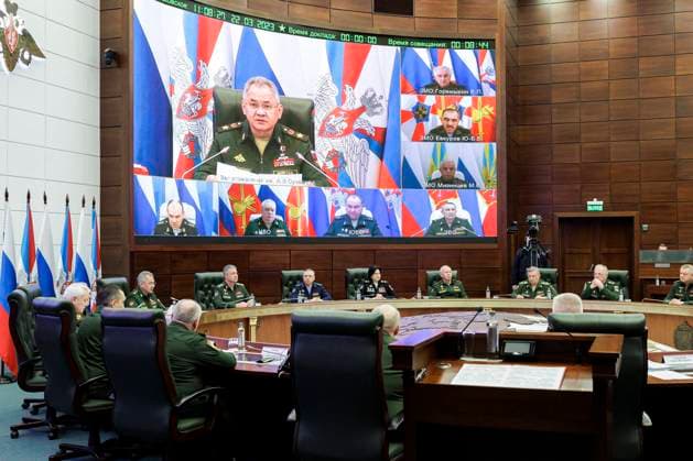 News Themen der Woche KW12 RUSSIA, MOSCOW - MARCH 22, 2023: A meeting of the Russian Defence Ministry Board chaired by Defence Minister Sergei Shoigu at the National Defence Management Centre. Vadim Savitsky Russian Defence Ministry Press Office TASS  58005578