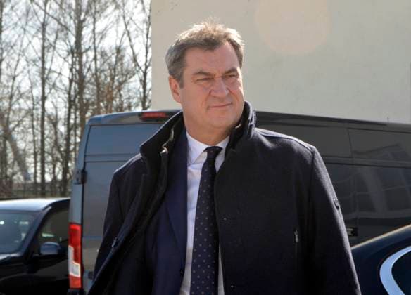 22.03.23. Dachau, Dr. Markus Söder, Bayerischer Ministerpräsident, MdL Freistaates Bayern Parteivorsitzender der CSU. Eröffnung der Sonderausstellung Auftakt des Terrors – Frühe Konzentrationslager im Nationalsozialismus in der KZ-Gedenkstätte Dachau. Vor über 90 Jahren, am 30. Januar 1933, übernahmen die Nationalsozialisten in Deutschland die Regierung. Sie etablierten eine terroristische Diktatur und entrechteten, verfolgten und ermordeten Millionen von Menschen. Konzentrationslager KZ NS-Diktatur, Ausstellung beleuchtet an zehn Themenstationen anhand zahlreicher Dokumente, Fotos und Biografien von Verfolgten die Rolle und Funktion, die den frühen Konzentrationslagern zukam. *** 22 03 23 Dachau, Dr Markus Söder, Bavarian Minister Presi
