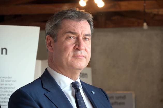 22.03.23. Dachau, Dr. Markus Söder, Bayerischer Ministerpräsident, MdL Freistaates Bayern Parteivorsitzender der CSU. Eröffnung der Sonderausstellung Auftakt des Terrors – Frühe Konzentrationslager im Nationalsozialismus in der KZ-Gedenkstätte Dachau. Vor über 90 Jahren, am 30. Januar 1933, übernahmen die Nationalsozialisten in Deutschland die Regierung. Sie etablierten eine terroristische Diktatur und entrechteten, verfolgten und ermordeten Millionen von Menschen. Konzentrationslager KZ NS-Diktatur, Ausstellung beleuchtet an zehn Themenstationen anhand zahlreicher Dokumente, Fotos und Biografien von Verfolgten die Rolle und Funktion, die den frühen Konzentrationslagern zukam. *** 22 03 23 Dachau, Dr Markus Söder, Bavarian Minister Presi