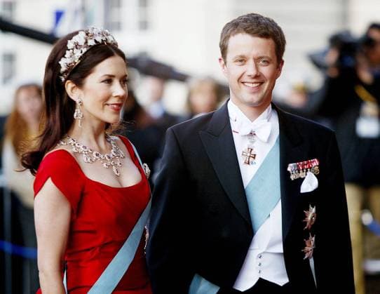 COPENHAGEN, DENMARK MAY 13 2004 - The wedding between Danish Crown Prince Frederik and Australian Miss Mary Donaldson took place in the Cathedral of Copenhagen, Denmark Friday May 14 2004. Members of the European royal families, and many other nobilities, attended the wedding.Pictures: Gala Performance in the Royal Theatre Here: Mary Donalson and Crown Prince Frederik COPENHAGEN DENMARK x1012x *** COPENHAGEN, DENMARK MAY 13 2004 The wedding between Danish Crown Prince Frederik and Australian Miss Mary Donaldson took place in the Cathedral of Copenhagen, Denmark Friday May 14 2004 Members of the European royal families, and many other nobilities, attended the wedding Pictures Gala Performance in the Royal Theatre Here Mary Donalson a  Copyright: xTONIxSICAx DENMARK ROYAL WEDDING
