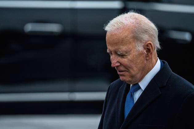 March 23, 2023, Ottawa, Ontario, Canada: U.S. President Joe Biden looks down as he arrives in Canada to meet with Canadian Prime Minister Justin Trudeau for his first official visit to the country since he became president. Though visits from American presidents to Canada typically take place soon after election, Biden s inaugural visit to the northern neighbour has been delayed due to COVID-19 travel restrictions. Ottawa Canada - ZUMAs197 20230323_zaa_s197_252 Copyright: xKatherinexChengx
