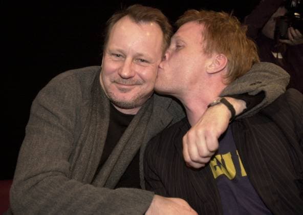 SCANPIX SWEDEN, 20020130 Stellan Skarsgaard and Paul Bettany at the press conference for Lars von Triers new film DOGVILLE in Trollhaattan, Sweden, January 30, 2002. Trollhaattan Sverige x60070x *** SCANPIX SWEDEN, 20020130 Stellan Skarsgaard and Paul Bettany at the press conference for Lars von Triers new film DOGVILLE in Trollhaattan, Sweden, January 30, 2002 Trollhaattan Sweden x60070x  Copyright: xJoachimxNywall TTx 60070