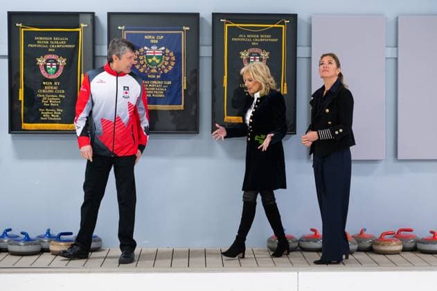 March 24, 2023, Ottawa, ON, Canada: First lady Jill Biden and Sophie Gregoire Trudeau tour the Rideau Curling Club during U.S. President Joe Biden s official in Ottawa, on Friday, March 24, 2023. Ottawa Canada  - ZUMAc35_ 20230324_zaf_c35_015 Copyright: xSpencerxColbyx