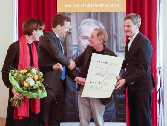 Award ceremony 38 Mainzer Stadtschreiber Literaturpreis in the Electoral Palace in Mainz, Head of the Department of Culture Marianne Grosse, Lord Mayor Nino Haase, award winner Alois Hotschnig, ZDF Director-General Norbert Himmler 24 03 23