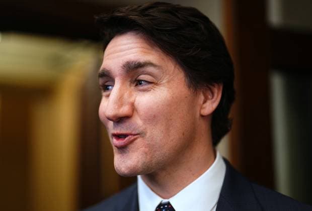 News Bilder des Tages March 27, 2023, Ottawa, ON, CAN: Prime Minister Justin Trudeau speaks to reporters in the foyer of the House of Commons on Parliament Hill in Ottawa, Monday, March 27, 2023. Ottawa CAN  - ZUMAc35_ 20230327_zaf_c35_058 Copyright: xSeanxKilpatrickx
