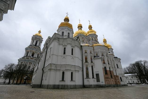 Kyiv Pechersk Lavra In Kyiv, Amid Russian Invasion Of Ukraine A view of Holy Dormition Cathedral of the Kyiv Pechersk Lavra, also known as the Kyiv Monastery of the Caves, is seen in Kyiv, Ukraine on 29 March 2023, amid Russian invasion of Ukraine. Reserve Kyiv-Pechersk Lavra terminates the lease agreement with the Ukrainian Orthodox Church accused of being linked to the Moscow Patriarchate, with the demand to move out of the monastery by 29 March, as local media reported. Since its foundation as the cave monastery in 1051, the Lavra has been a preeminent center of Eastern Orthodox Christianity in Eastern Europe. Together with the Saint Sophia Cathedral, the Kyiv Pechersk Lavra has been inscribed as a UNESCO World Heritage Site since 19  Copyright: xSTRx originalFilename: sindeyev-notitle230329_npQa2.jpg